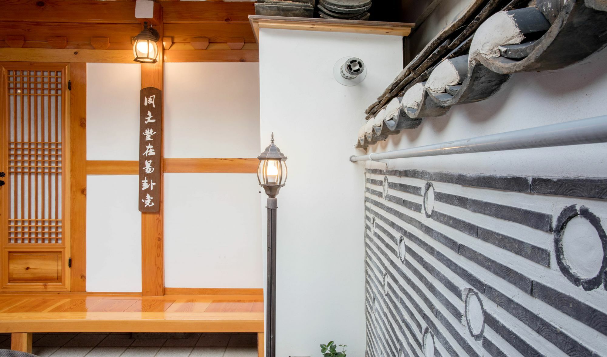 Hostel Vanilla 3 Suite Dongdaemun Seoul Exterior photo